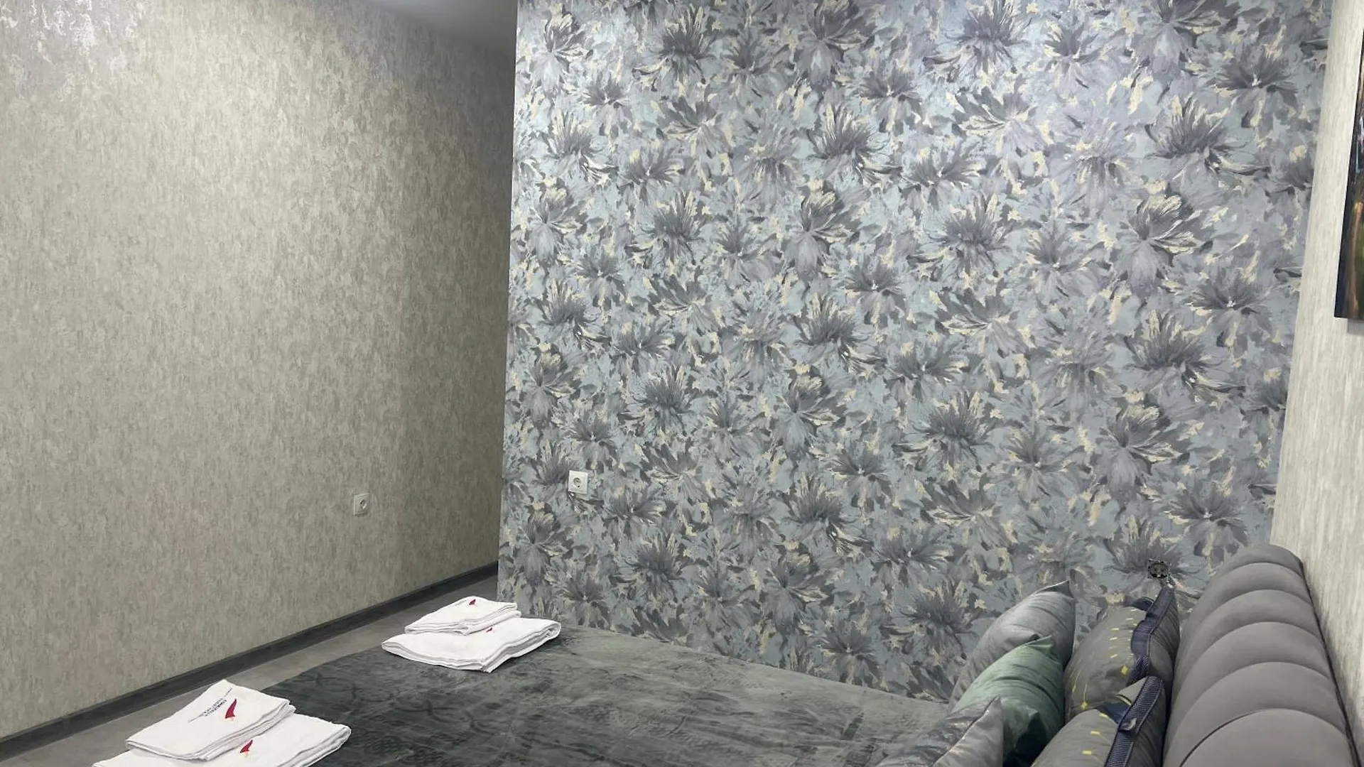 酒店 Cornicello Guest Haus 第比利斯 格鲁吉亚